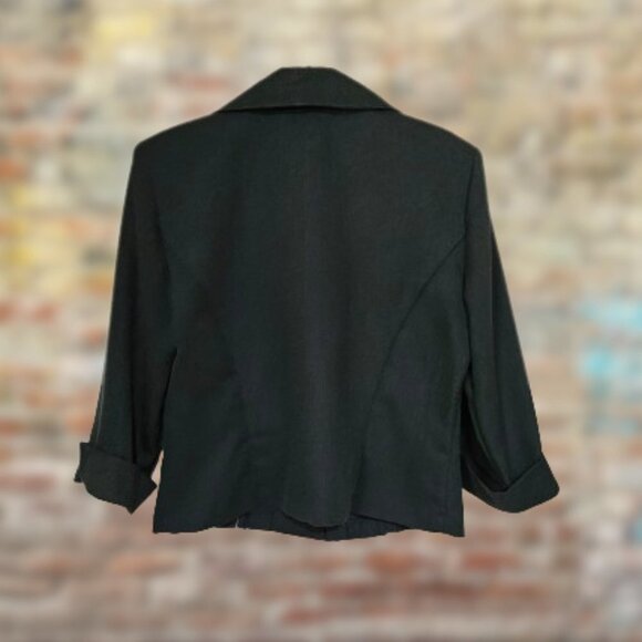 Alyn Paige Two-Piece Subdued Navy Blue Suit - 9/10 - Picture 3 of 10